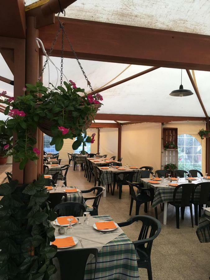 U' Fore B&B Relax Garden Noci Exterior foto